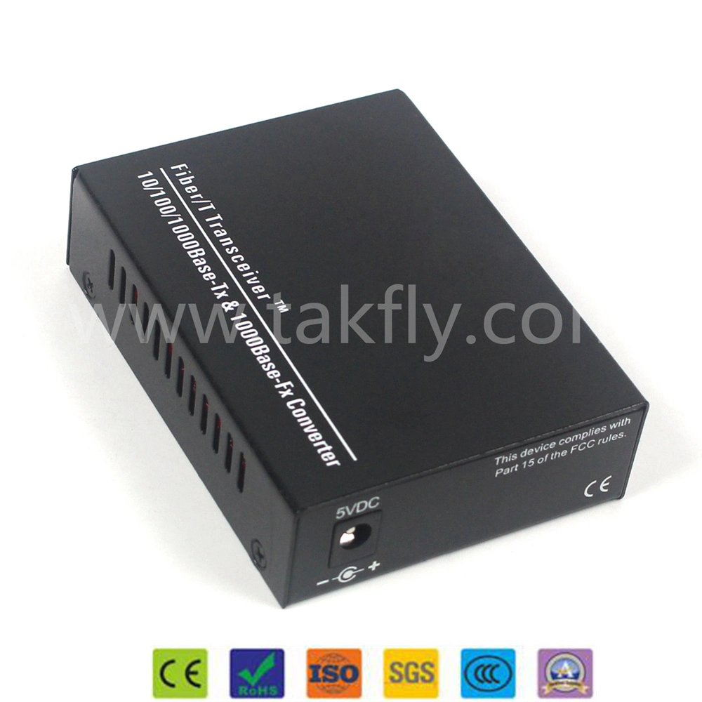 1310/1550 Nm Sm 10m/100m/1000m 10g 20km SFP Port RJ45 Ethernet Fiber Optic Industrial Media Converter